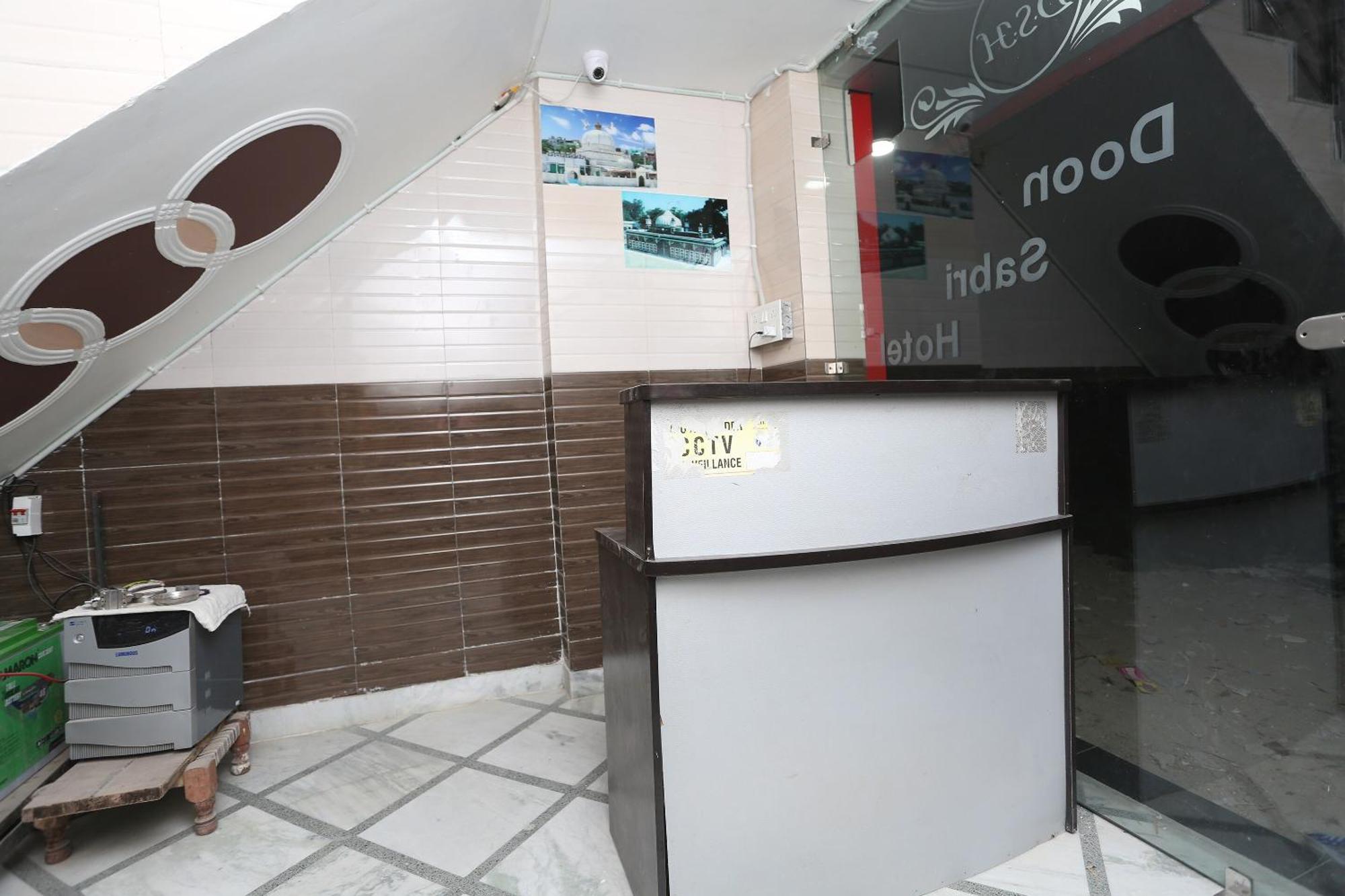斯波特昂杜恩萨布里酒店 Roorkee 外观 照片